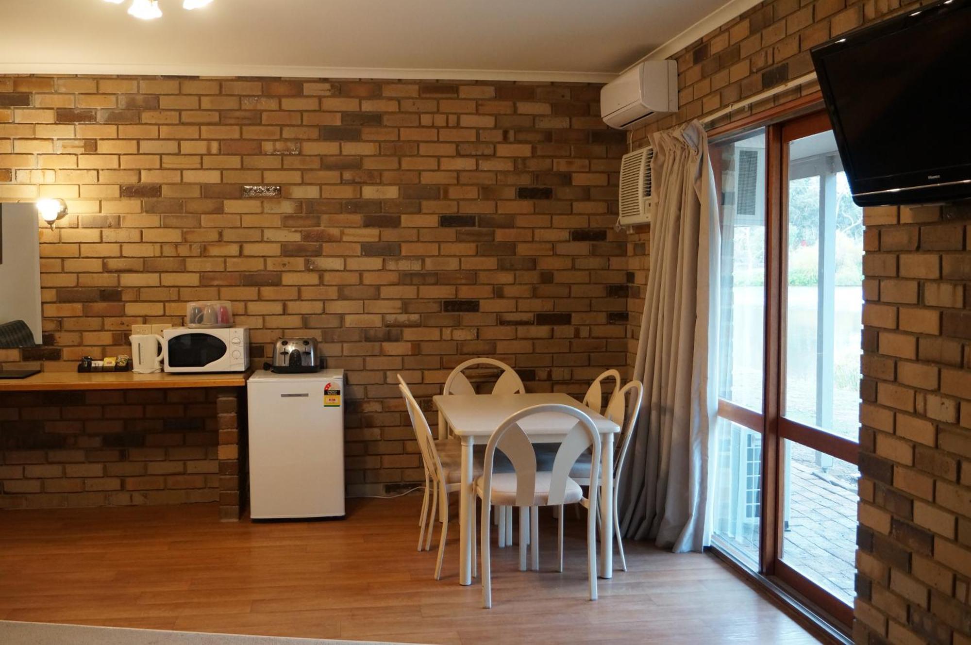 Magdala Motor Lodge & Lakeside Restaurant スタウェル 部屋 写真
